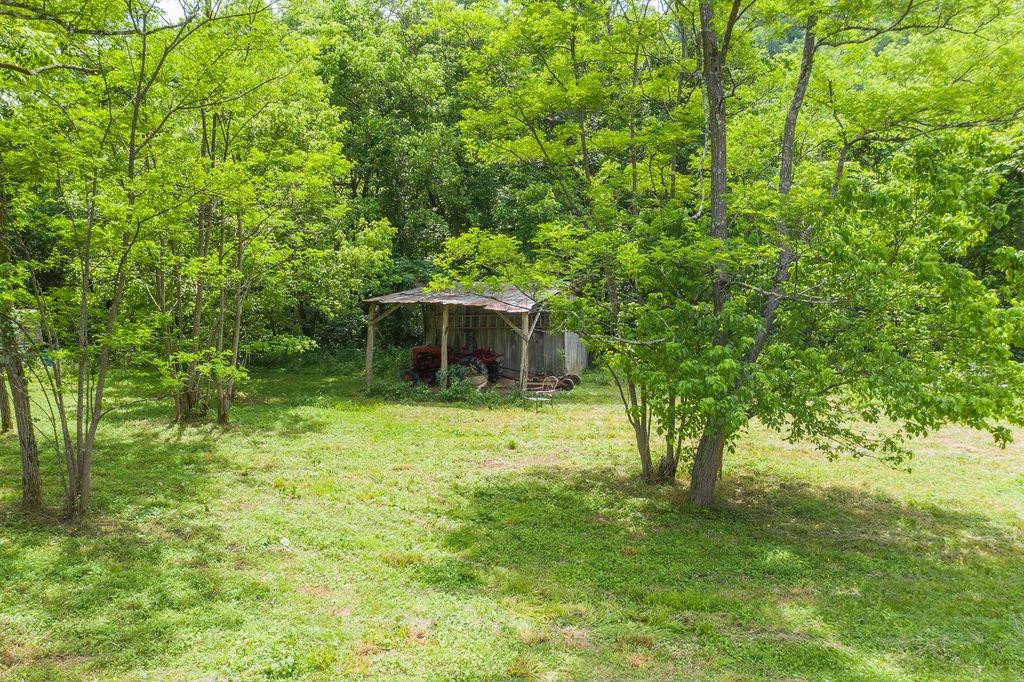 4255 Oregon Road Versailles, KY 40383 - Photo 18 of 37 Photo 18