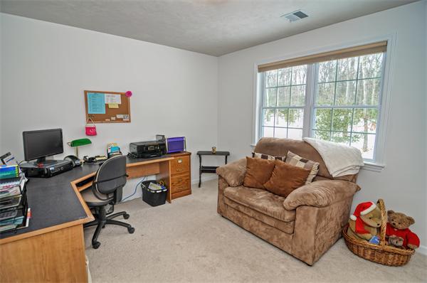 43 Highridge Road Bellingham, MA 02019 - Photo 16 of 30 Gallery Image 16