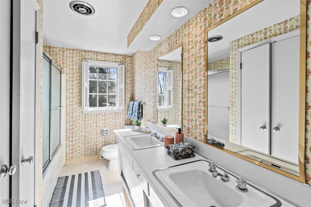 1500 Burlington Road Cleveland, OH 44118 - Photo 24 of 37 Gallery Image 24