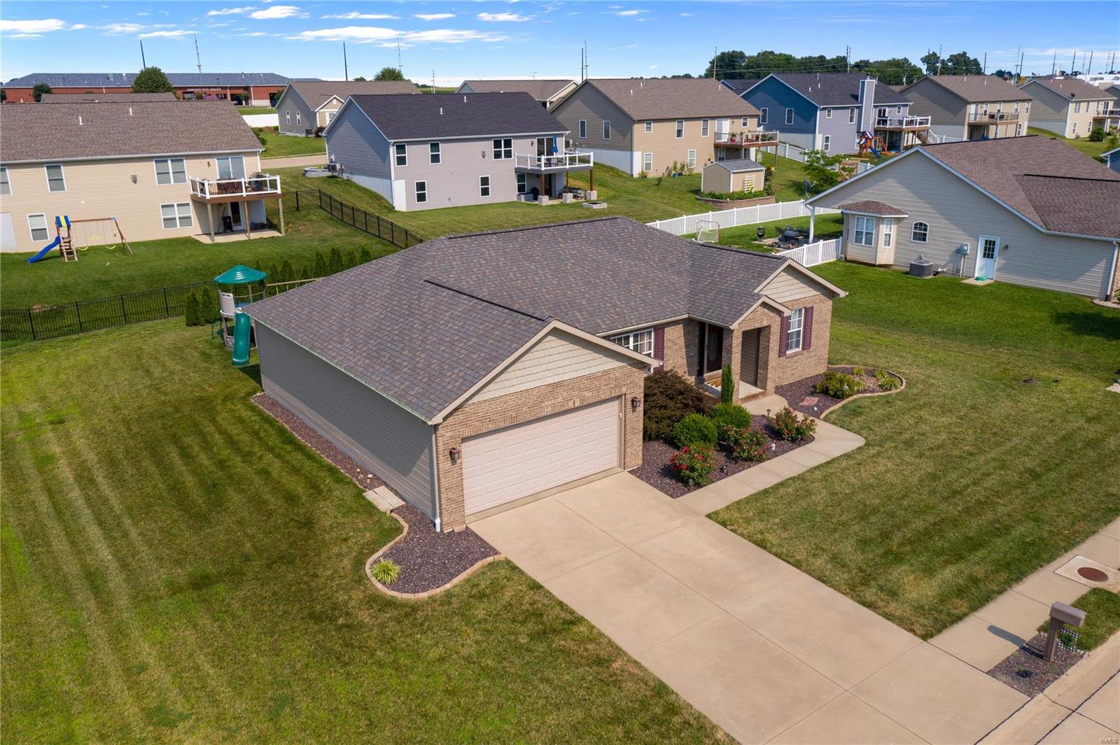 1524 Rachael Lane Waterloo, IL 62298 - Photo 4 of 35