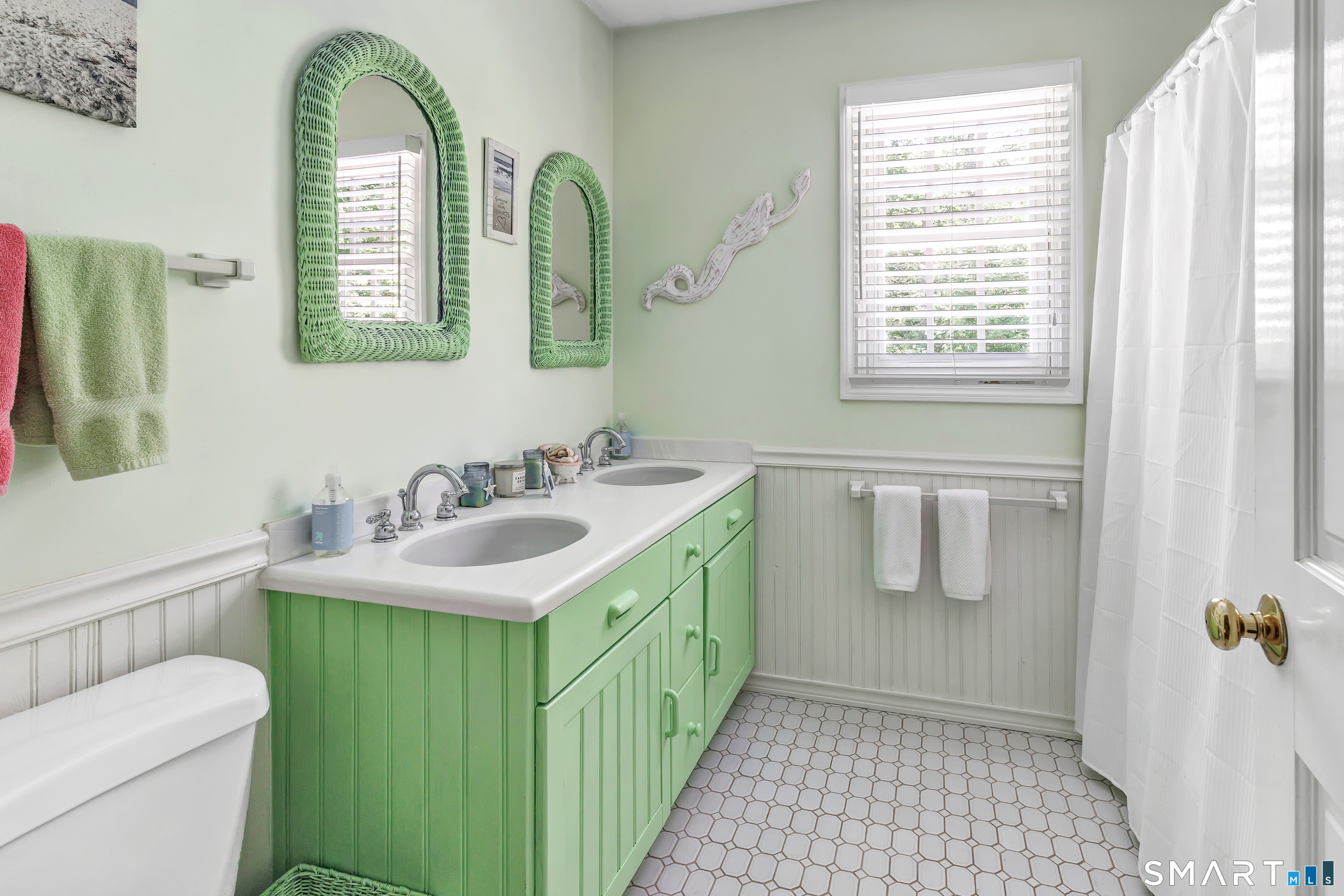 995 Beaver Dam Road Stratford, CT 06614 - Photo 31 of 40