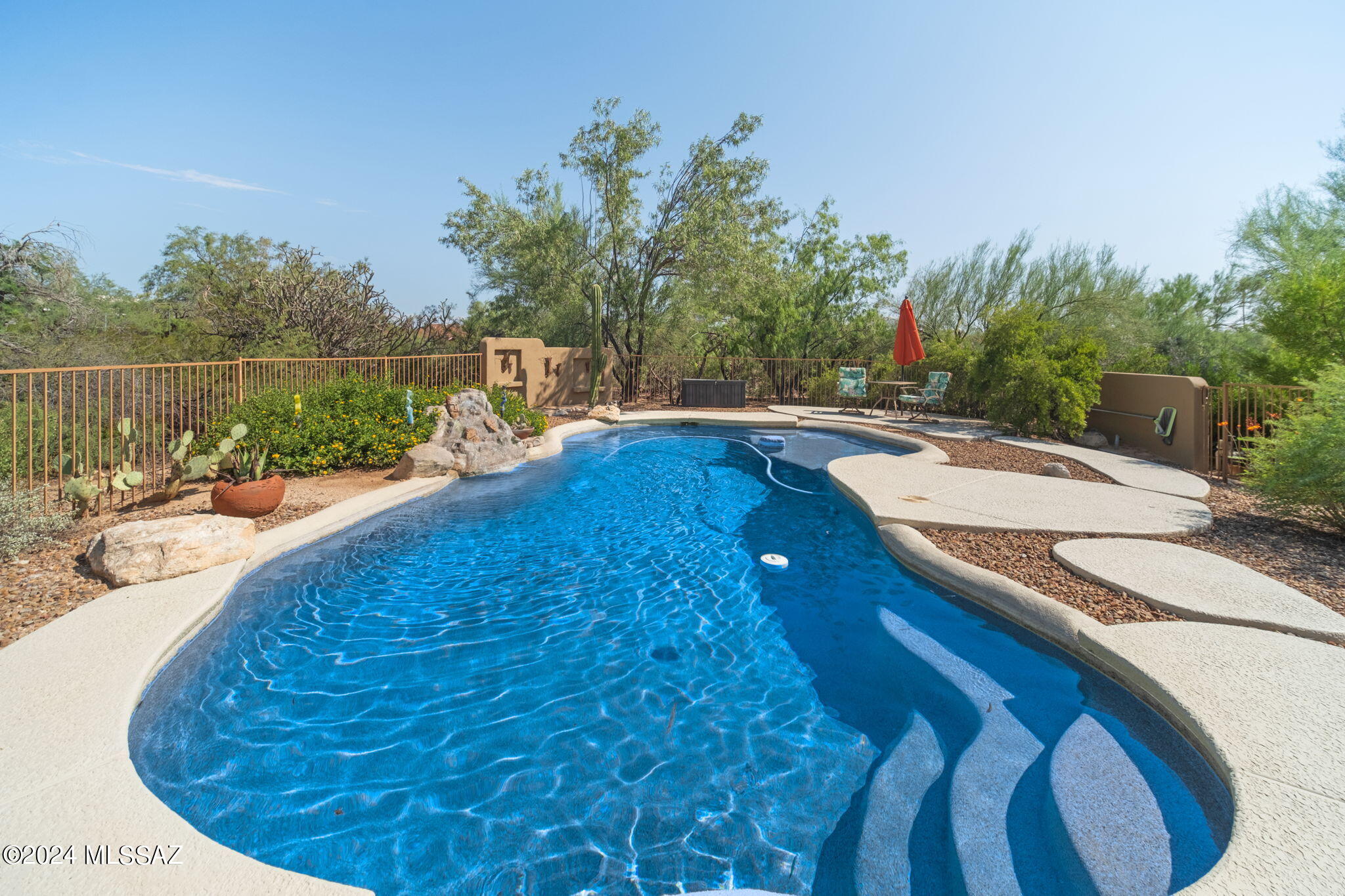 1320 West Panorama Road Tucson, AZ 85704 - Photo 32 of 37 Gallery Image 32