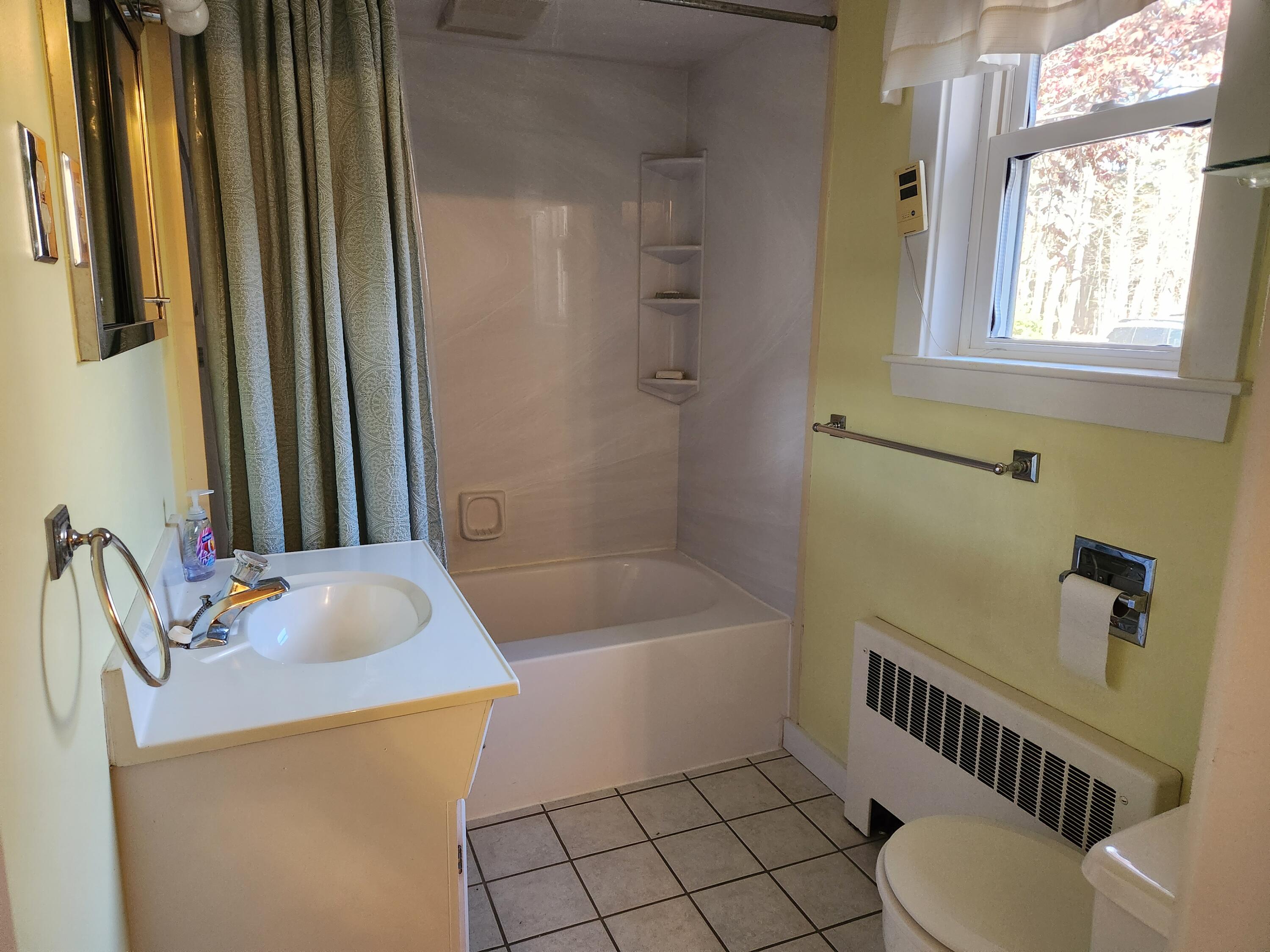 76 Waterford Road Norway, ME 04268 - Photo 35 of 44 Guest bath