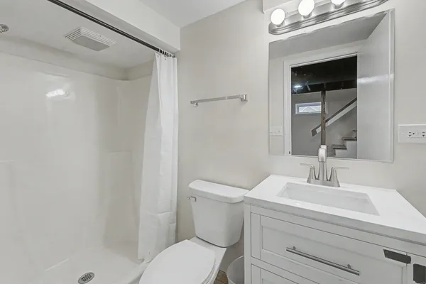 $459,900 | 218 North Louis Street, Mount Prospect, IL 60056