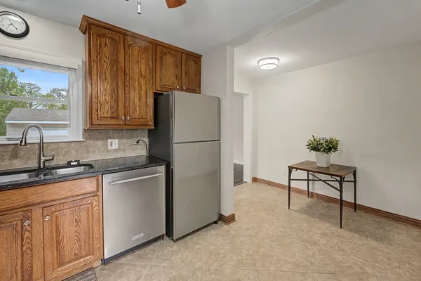 $459,900 | 218 North Louis Street, Mount Prospect, IL 60056