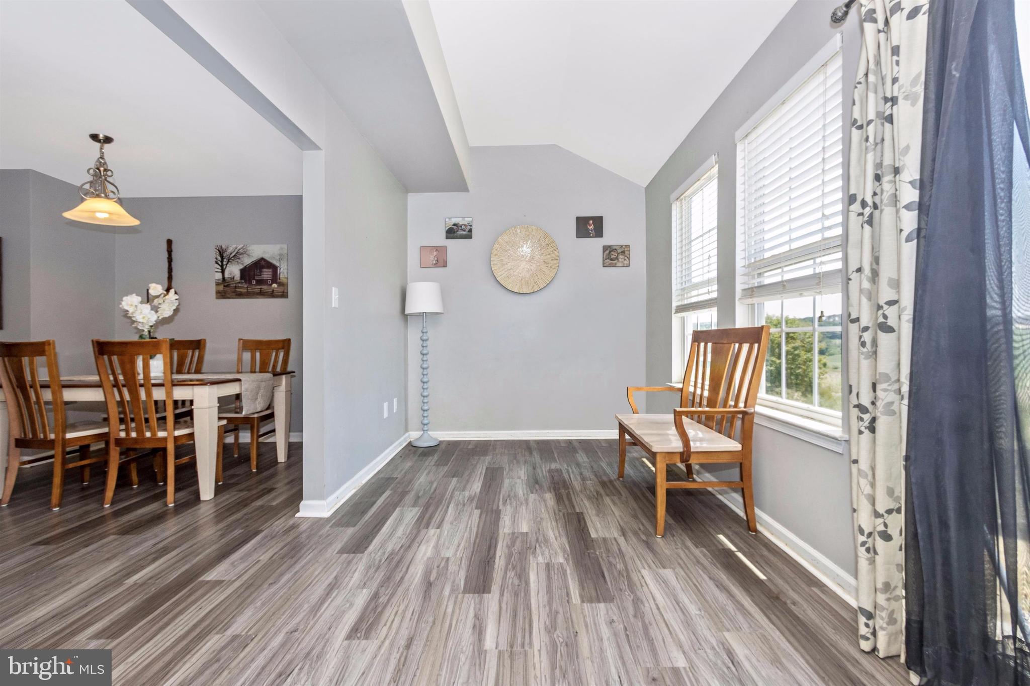 211 Ridgeview Lane Hanover, PA 17331 - Photo 28 of 37 Bonus sunroom