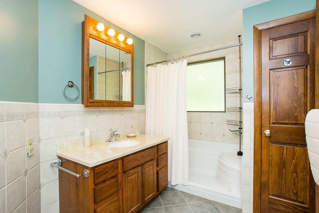 63 Adams Road Grafton, MA 01536 - Photo 15 of 23 Gallery Image 15
