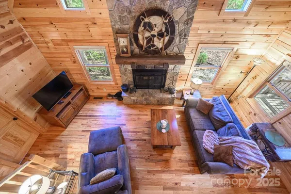 $575,000 | 87 Prater Cove Road, Franklin, NC 28734