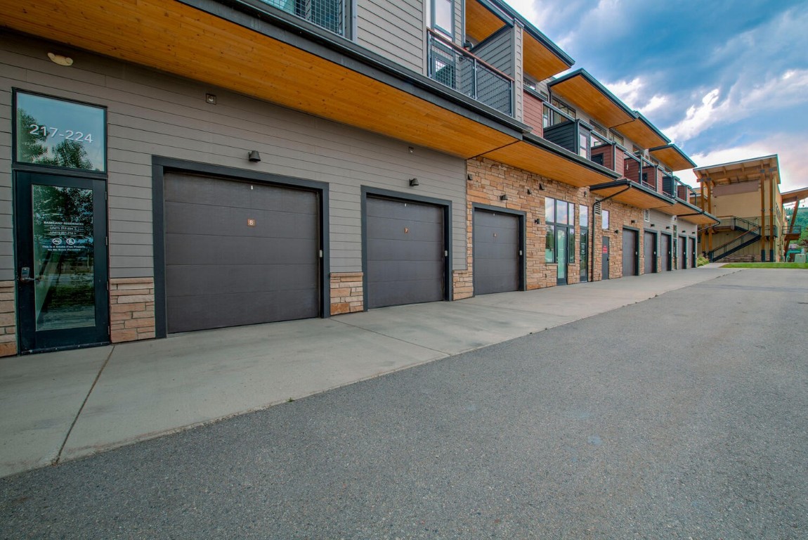 100 Basecamp Way, Unit 217 Frisco, CO 80443 - Photo 31 of 39 a view of a building with a street