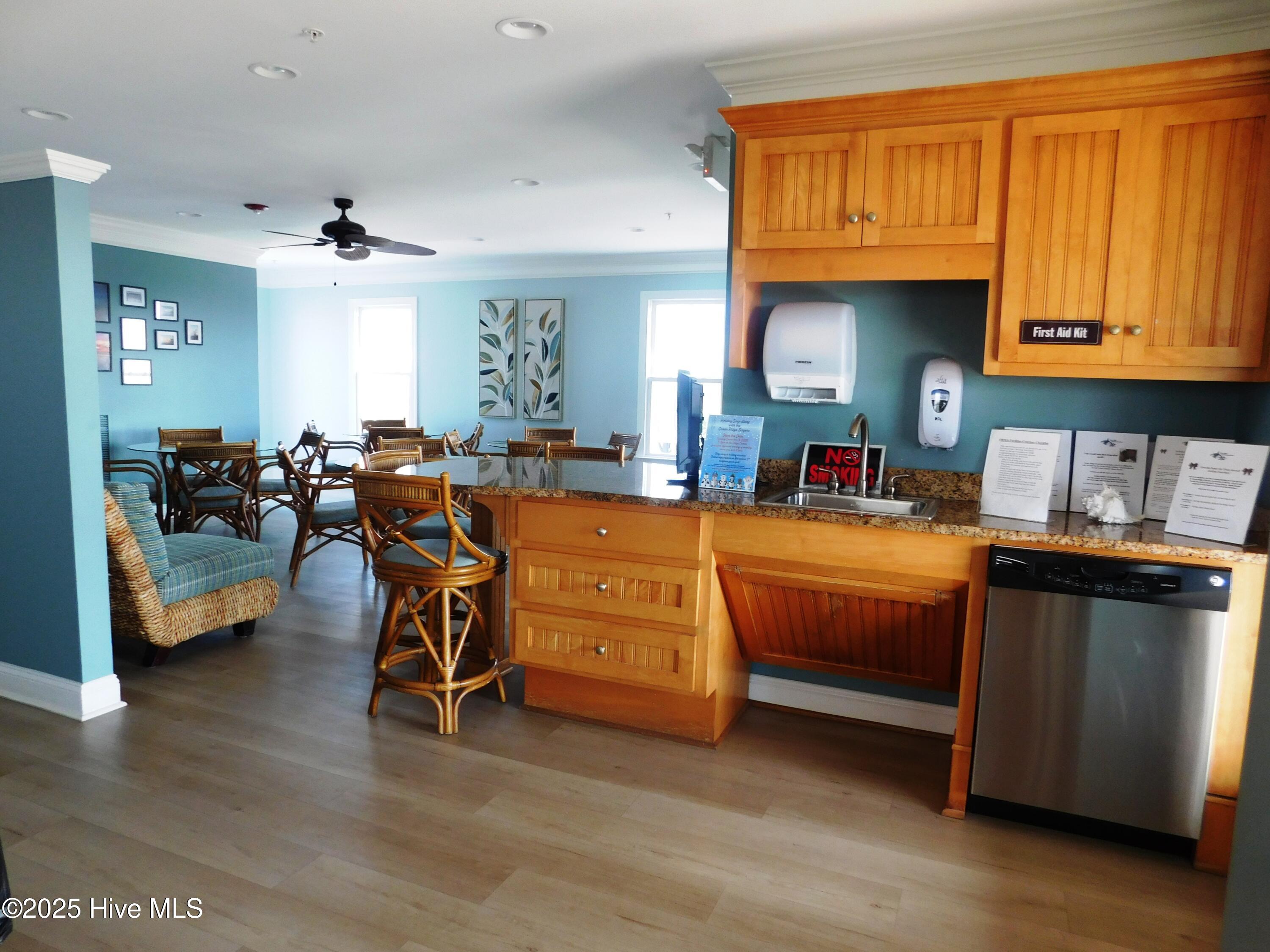 7535 Wallace Place Southwest Sunset Beach, NC 28468 - Photo 10 of 19 Ocean Front Cabana
