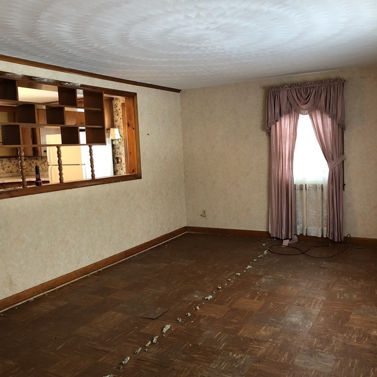 20 Lackey Dam Road Sutton, MA 01590 - Photo 9 of 20 an empty room with windows