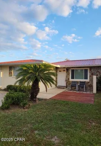 $1,550 | 412 West 26th Street, Lynn Haven, FL 32444