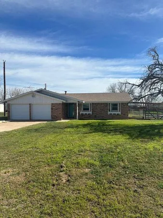 $1,795 | 345 4th Street, Hawley, TX 79525