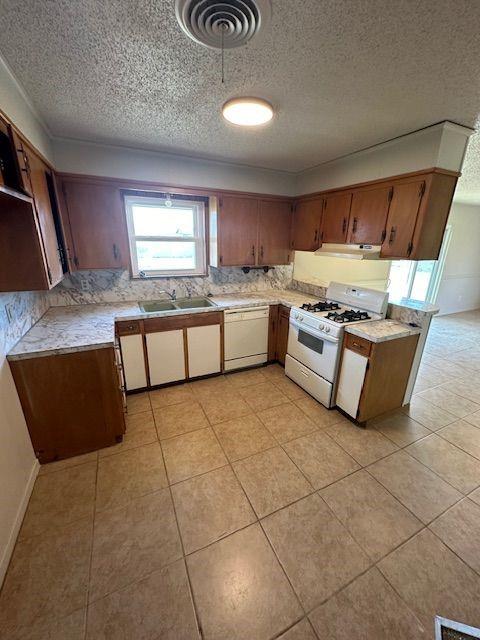 345 4th Street Hawley, TX 79525 - Photo 6 of 19