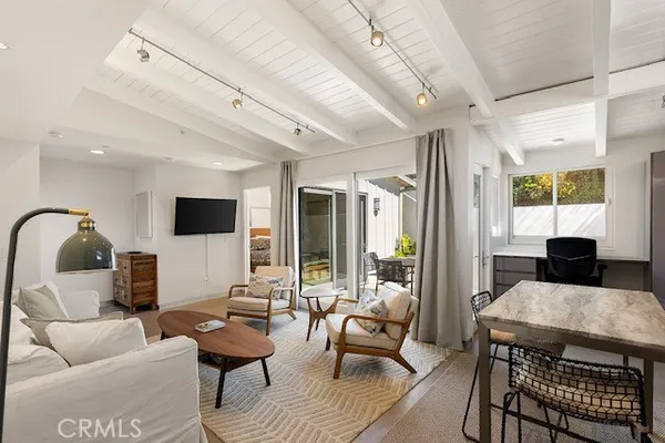 $3,800 | 30872 Marilyn Drive, Unit 2, Laguna Beach, CA 92651