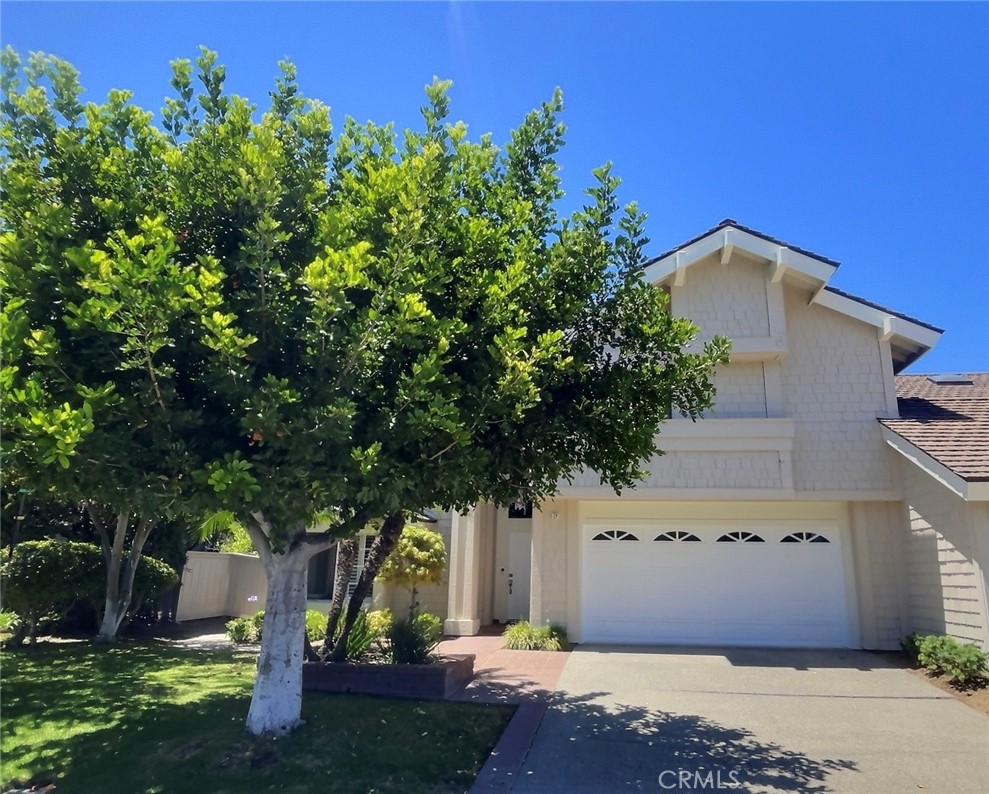 17 Elderberry Irvine, CA 92603 - Photo 23 of 24 a front view of a house with garden
