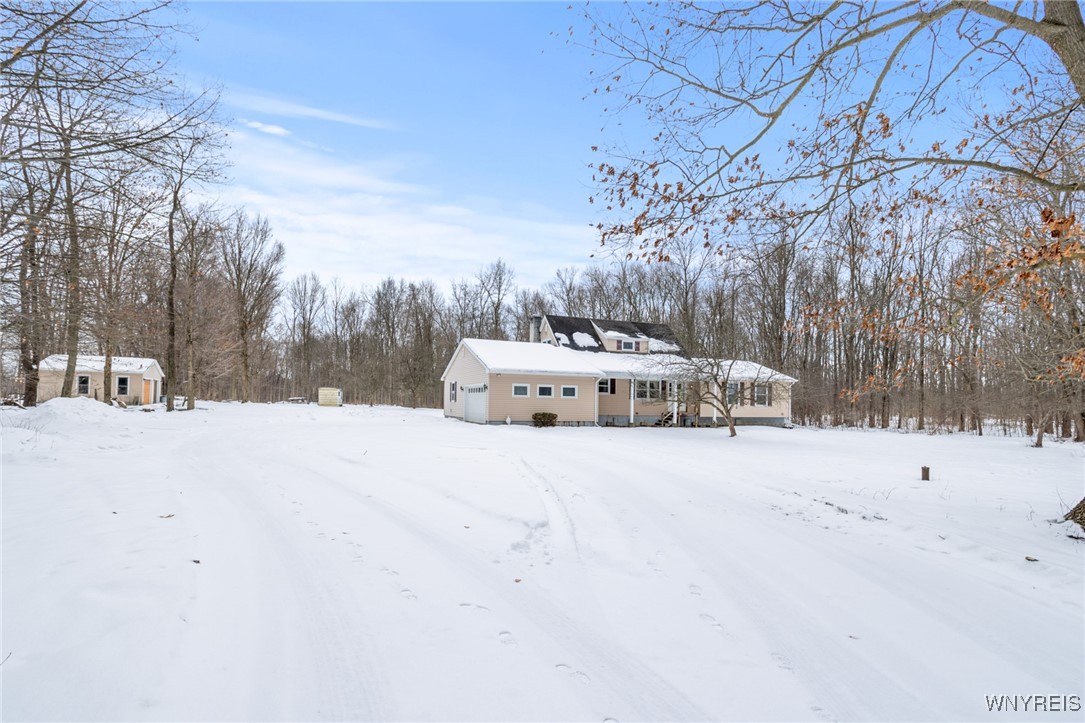 5520 Mayne Road Bethany, NY 14054 - Photo 3 of 49