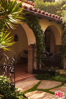 $8,995,000 | Undisclosed Address, Los Angeles, CA 90004