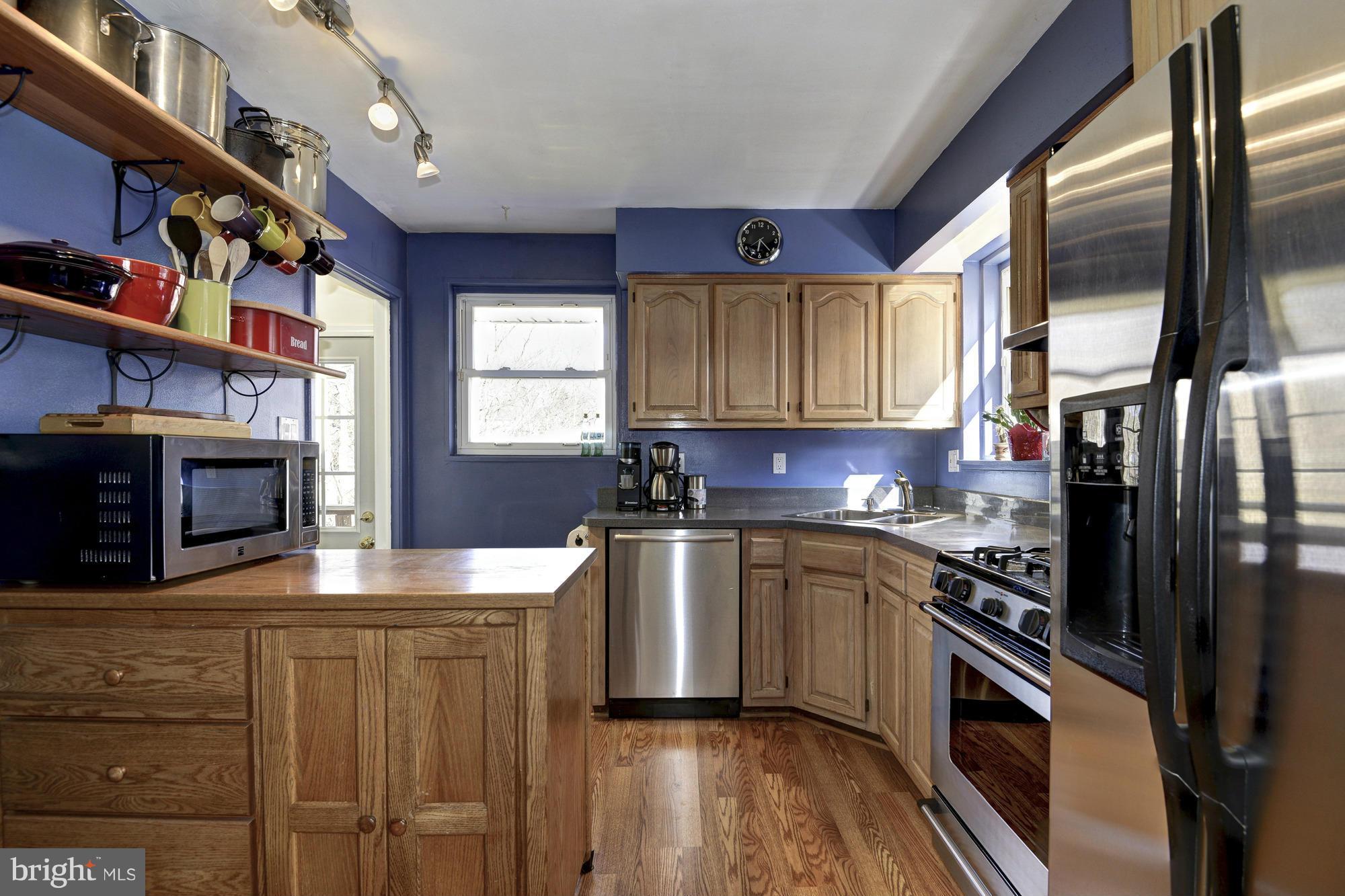 1406 Thornden Road Rockville, MD 20851 - Photo 8 of 29 Kitchen