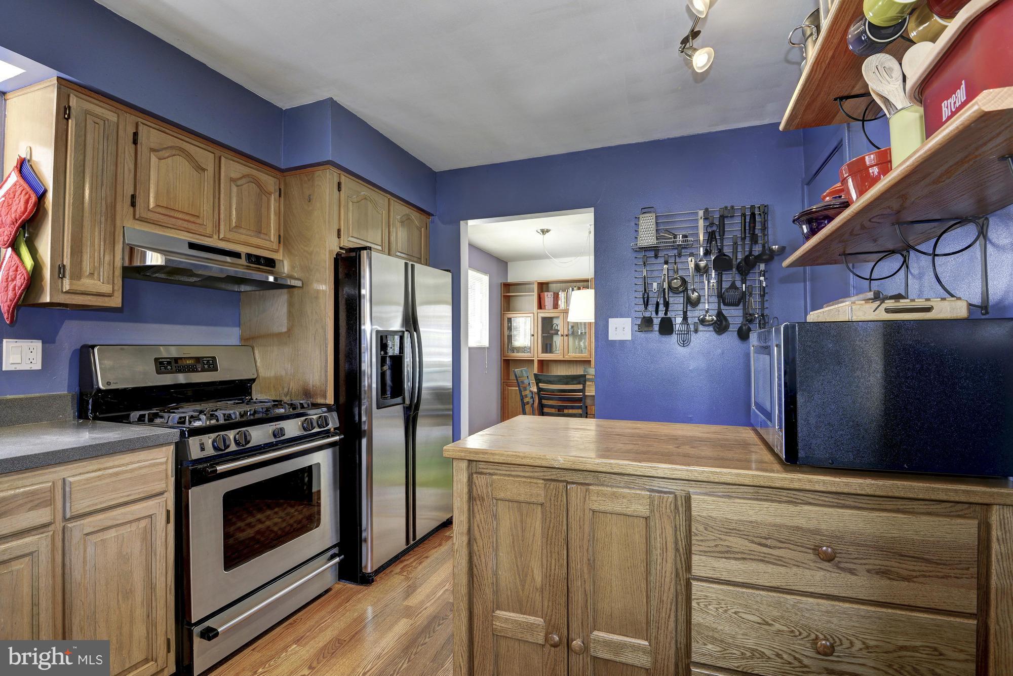 1406 Thornden Road Rockville, MD 20851 - Photo 9 of 29 Kitchen