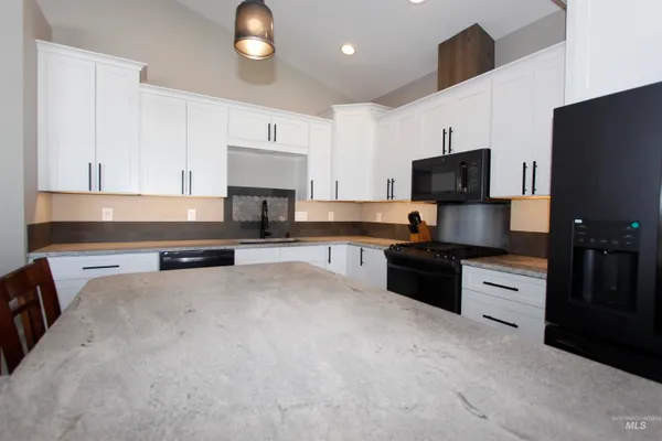 $695,000 | 2013 Cedar Avenue, Lewiston, ID 83501