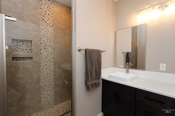 $695,000 | 2013 Cedar Avenue, Lewiston, ID 83501