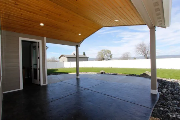 $695,000 | 2013 Cedar Avenue, Lewiston, ID 83501