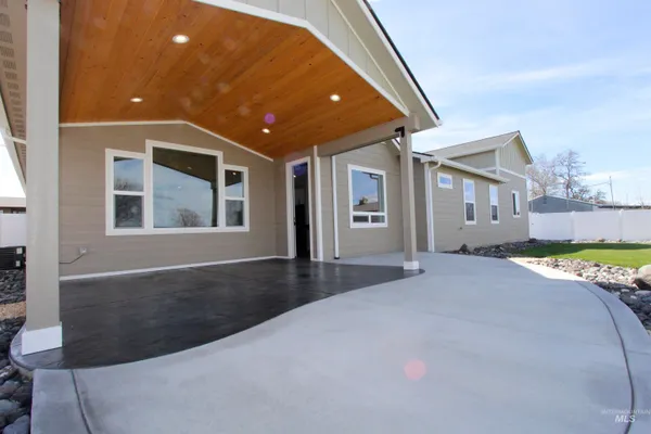 $695,000 | 2013 Cedar Avenue, Lewiston, ID 83501