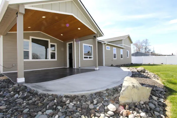 $695,000 | 2013 Cedar Avenue, Lewiston, ID 83501