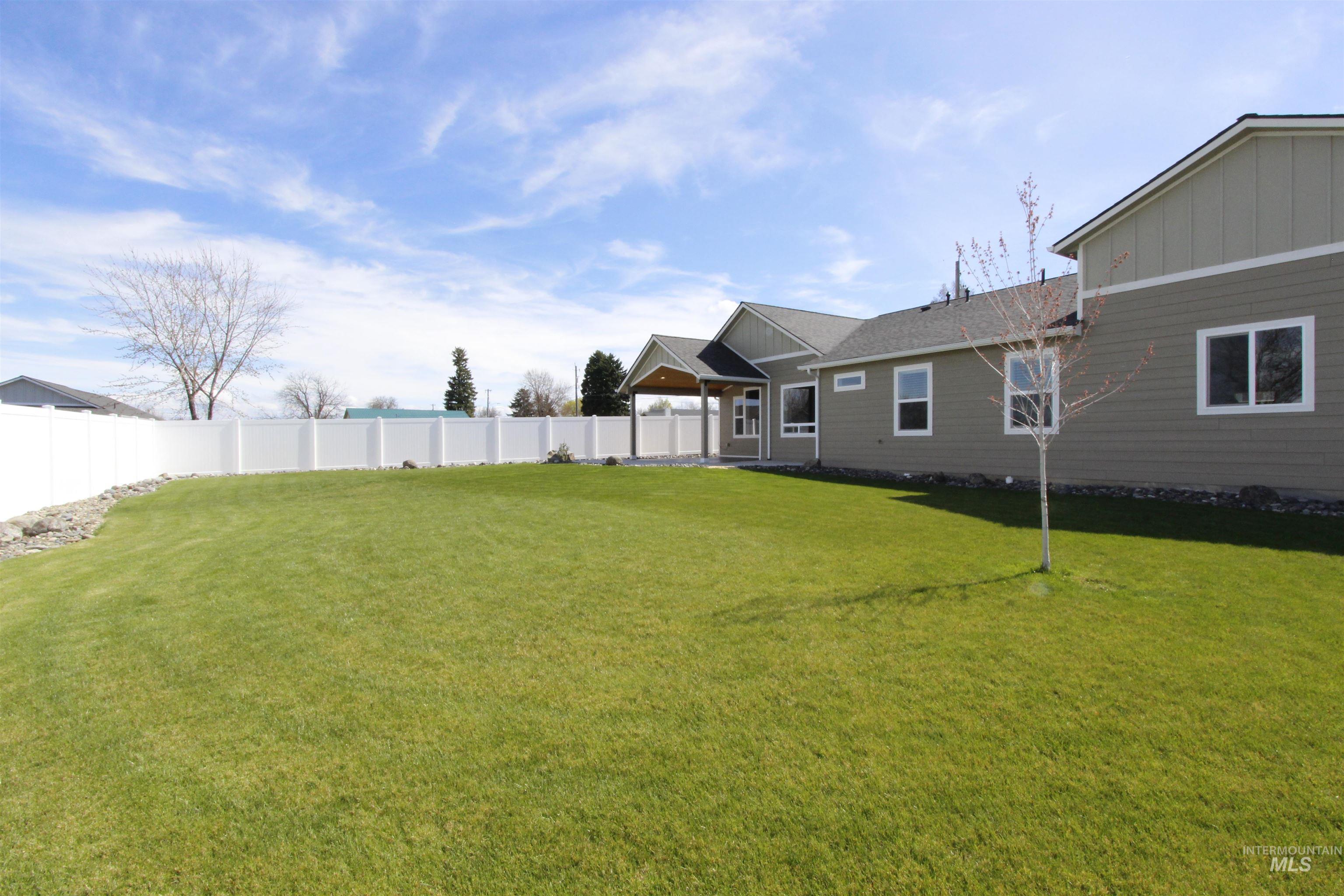 2013 Cedar Avenue Lewiston, ID 83501 - Photo 35 of 46 Fenced backyard featuring a patio area