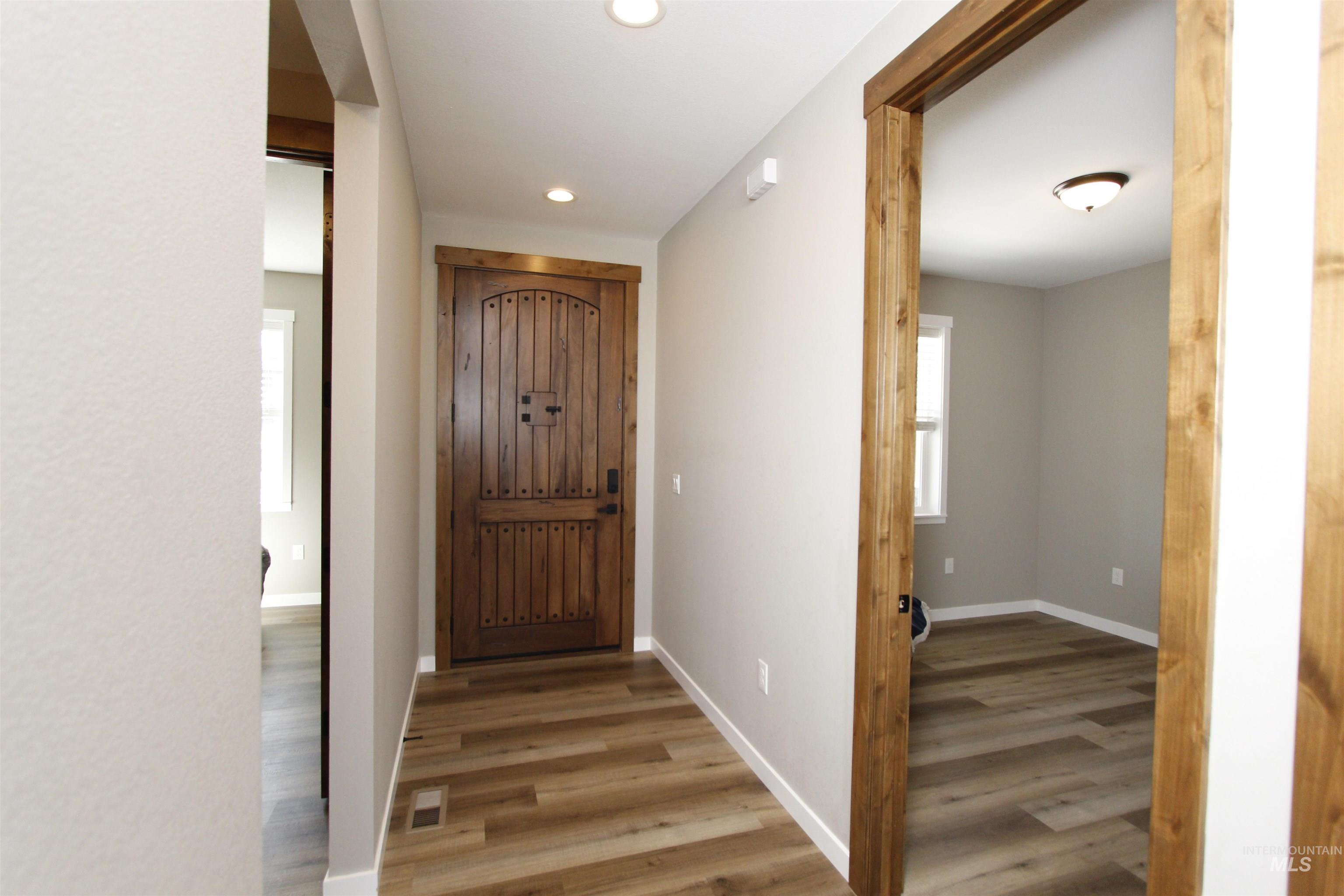2013 Cedar Avenue Lewiston, ID 83501 - Photo 4 of 46 Hall with light wood-style flooring and recessed lighting