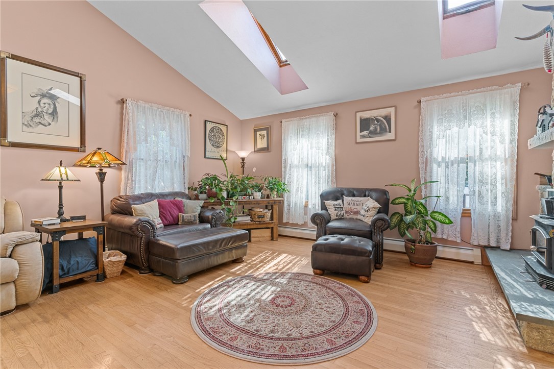 186 Hopkins Hollow Road Coventry, RI 02827 - Photo 12 of 50