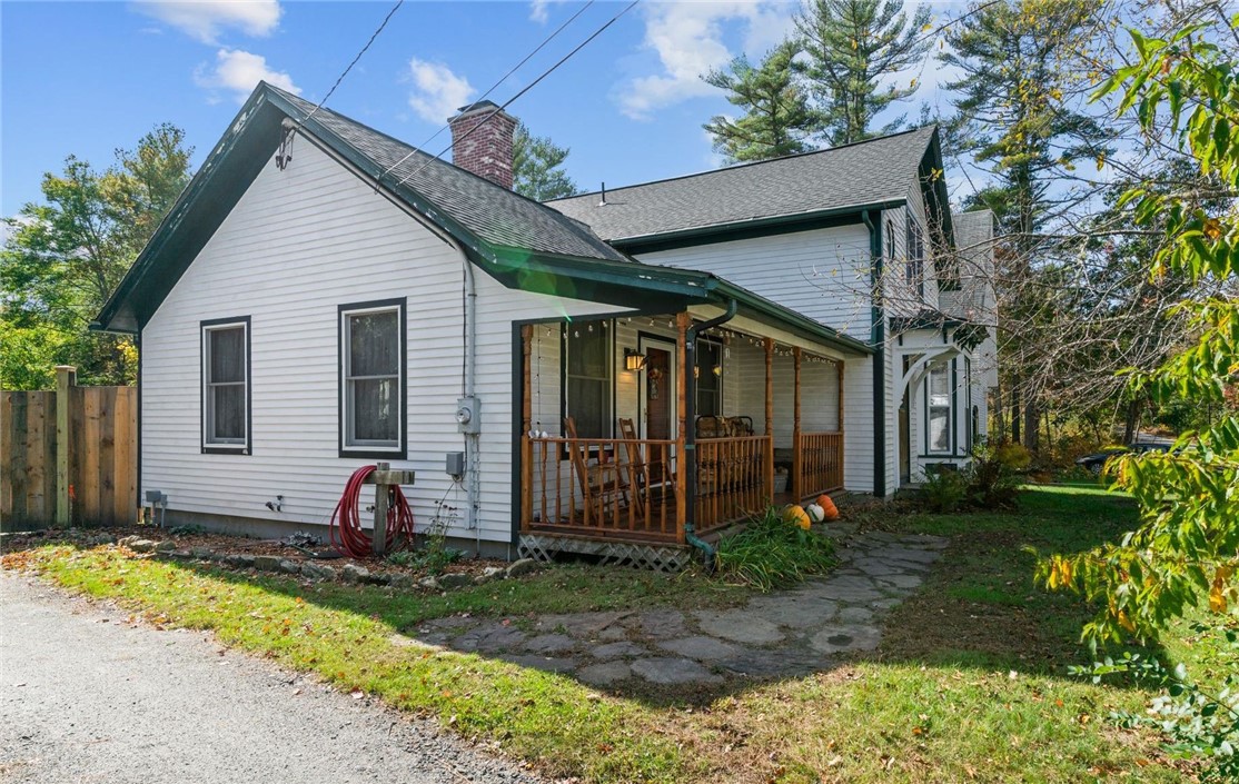 186 Hopkins Hollow Road Coventry, RI 02827 - Photo 4 of 50