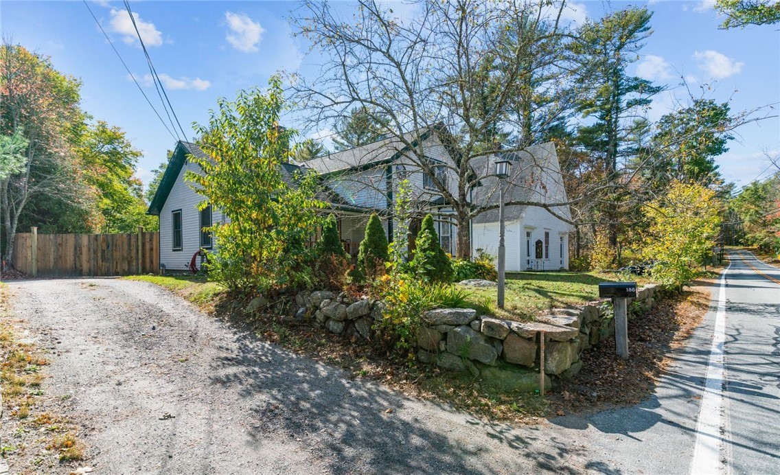 186 Hopkins Hollow Road Coventry, RI 02827 - Photo 5 of 50