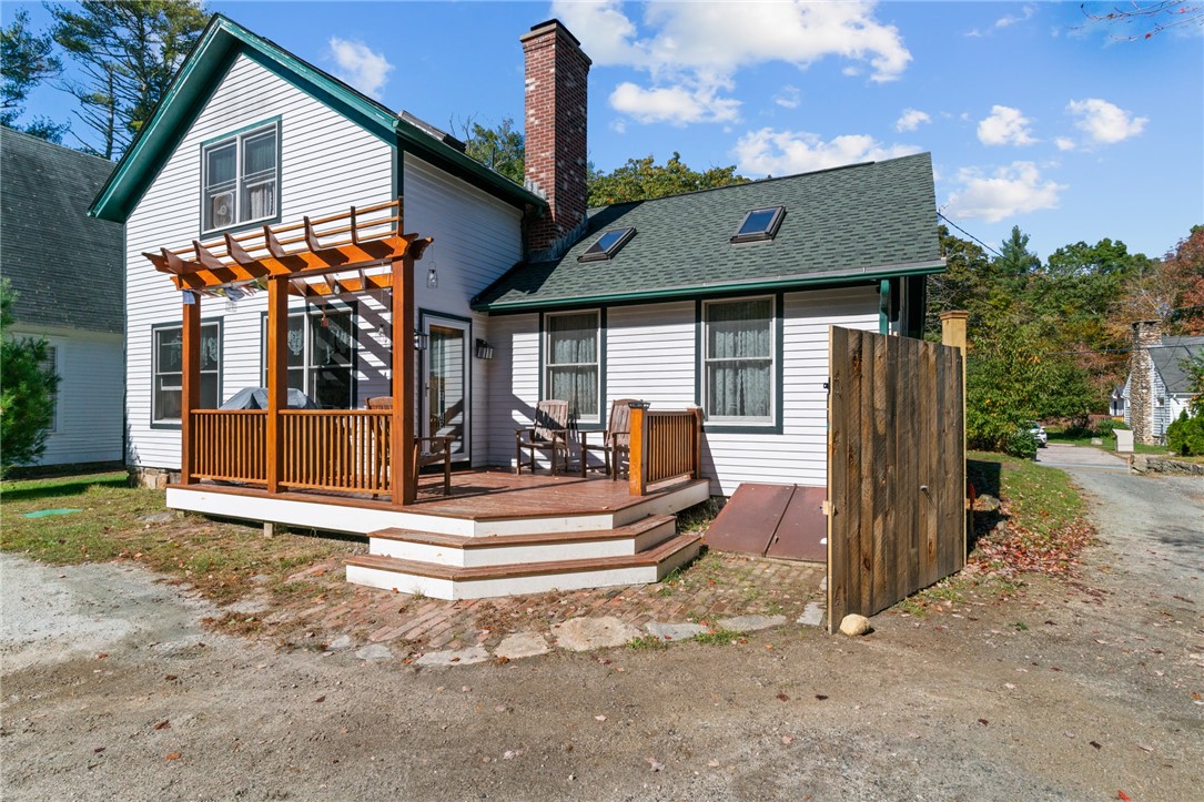 186 Hopkins Hollow Road Coventry, RI 02827 - Photo 6 of 50