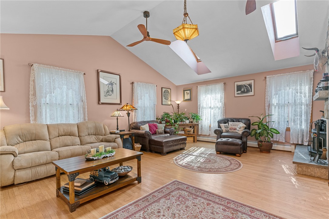 186 Hopkins Hollow Road Coventry, RI 02827 - Photo 8 of 50