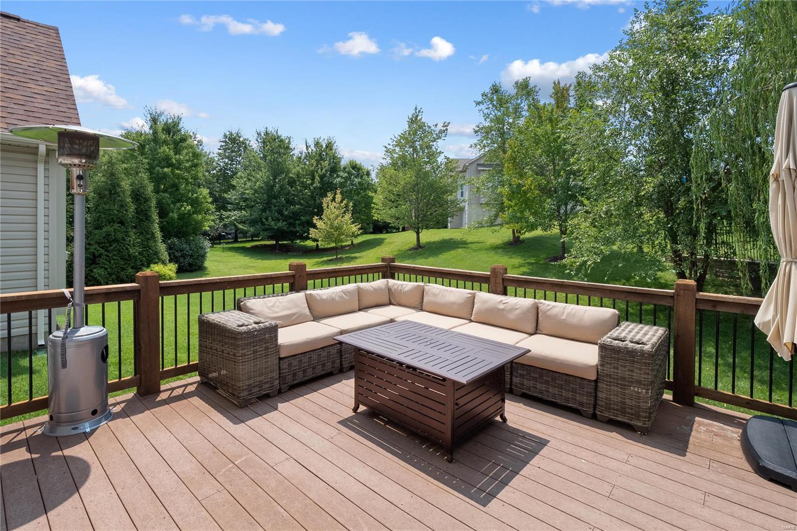 152 Barker Lane Ballwin, MO 63021 - Photo 13 of 40 Gallery Image 13