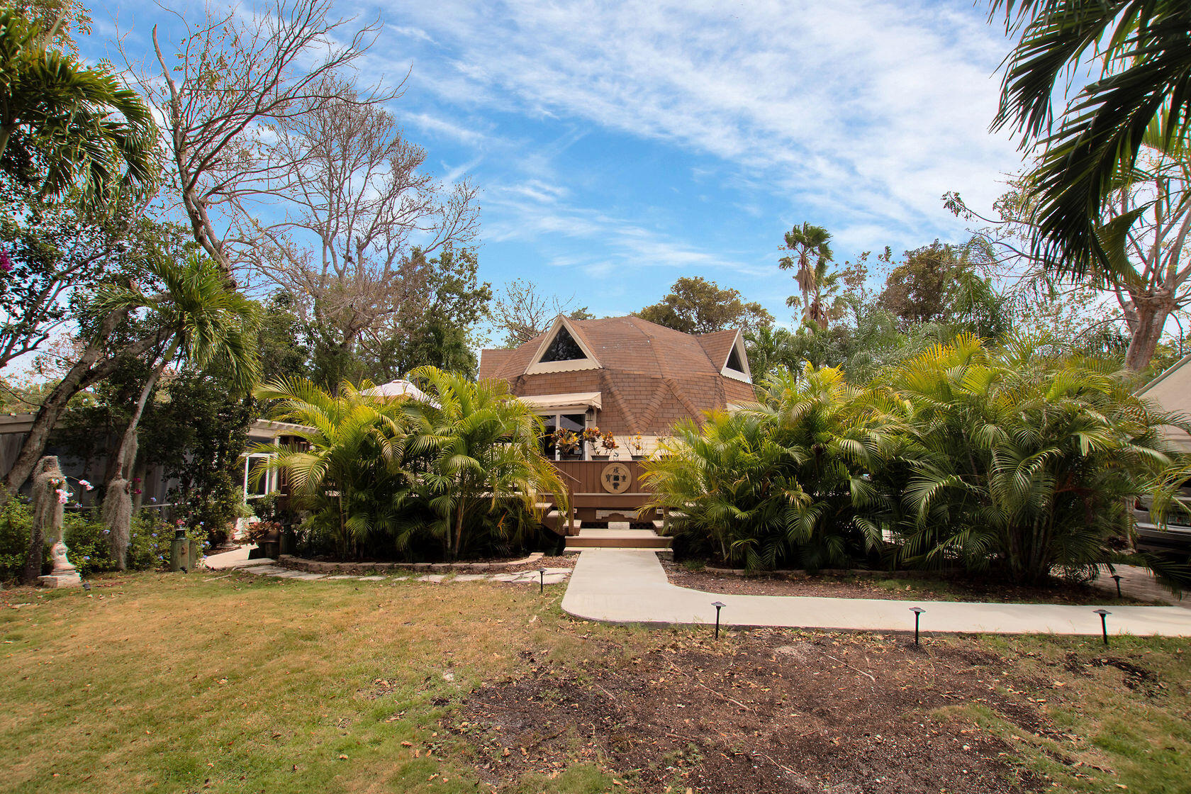 676 Sailfish Trail Key Largo, FL 33037 - Photo 38 of 38 a view of a yard with a house