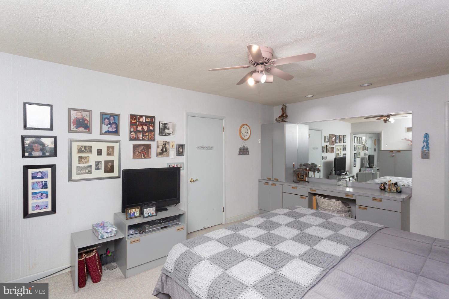 2219 Cambridge Road Broomall, PA 19008 - Photo 18 of 34 Gallery Image 18