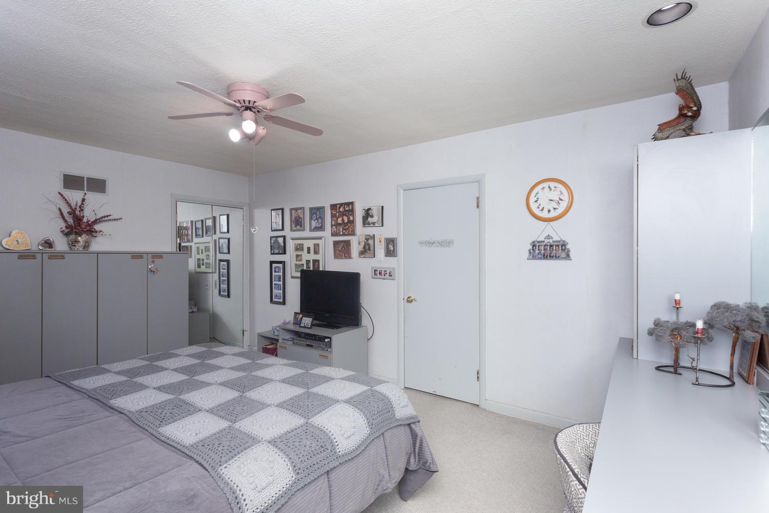 2219 Cambridge Road Broomall, PA 19008 - Photo 19 of 34 Gallery Image 19
