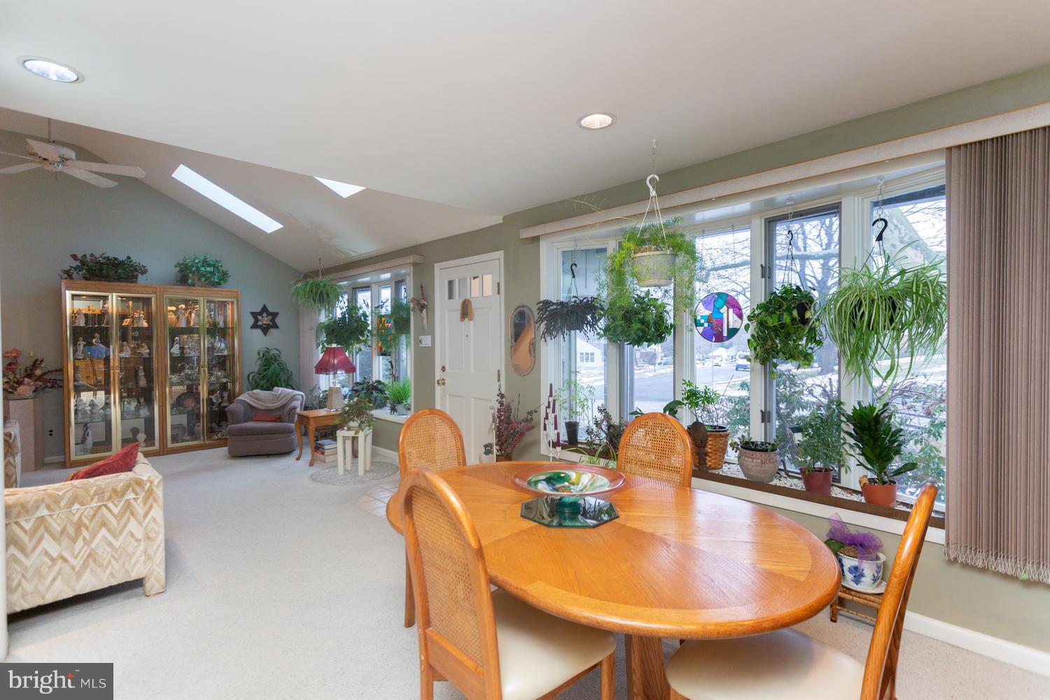 2219 Cambridge Road Broomall, PA 19008 - Photo 8 of 34 Gallery Image 8