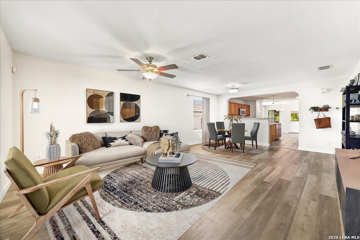 7718 Ruidoso Chase Selma, TX 78154 - Photo 6 of 39 Gallery Image 6