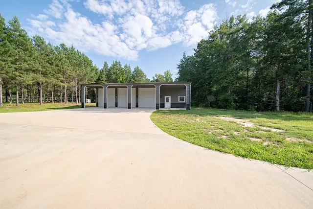 $999,900 | 179 County Road 0071, Waverly Hall, GA 31831