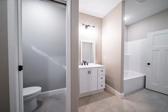 $999,900 | 179 County Road 0071, Waverly Hall, GA 31831