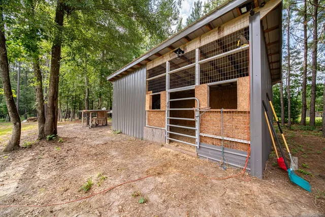 $999,900 | 179 County Road 0071, Waverly Hall, GA 31831