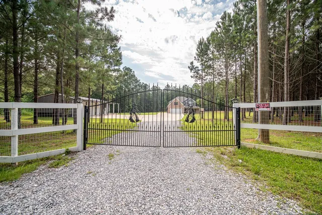 $999,900 | 179 County Road 0071, Waverly Hall, GA 31831