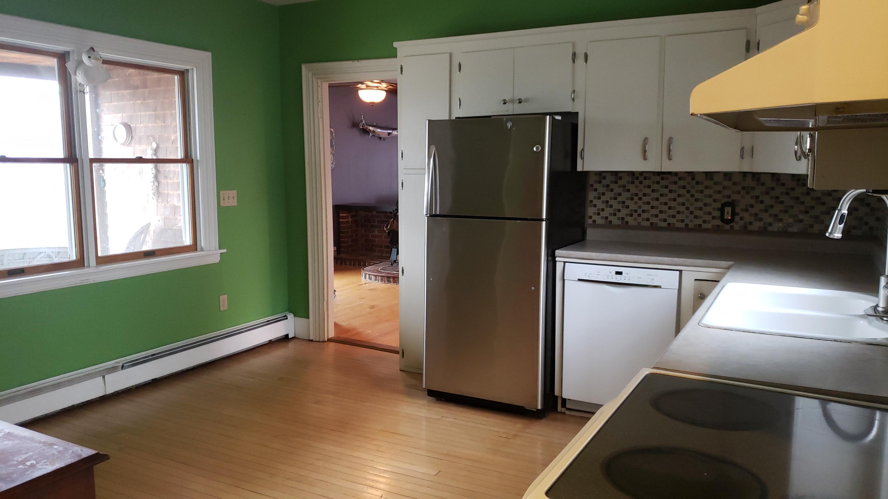 13 Thomas Hill Road Bangor, ME 04401 - Photo 4 of 51 20190421_144540