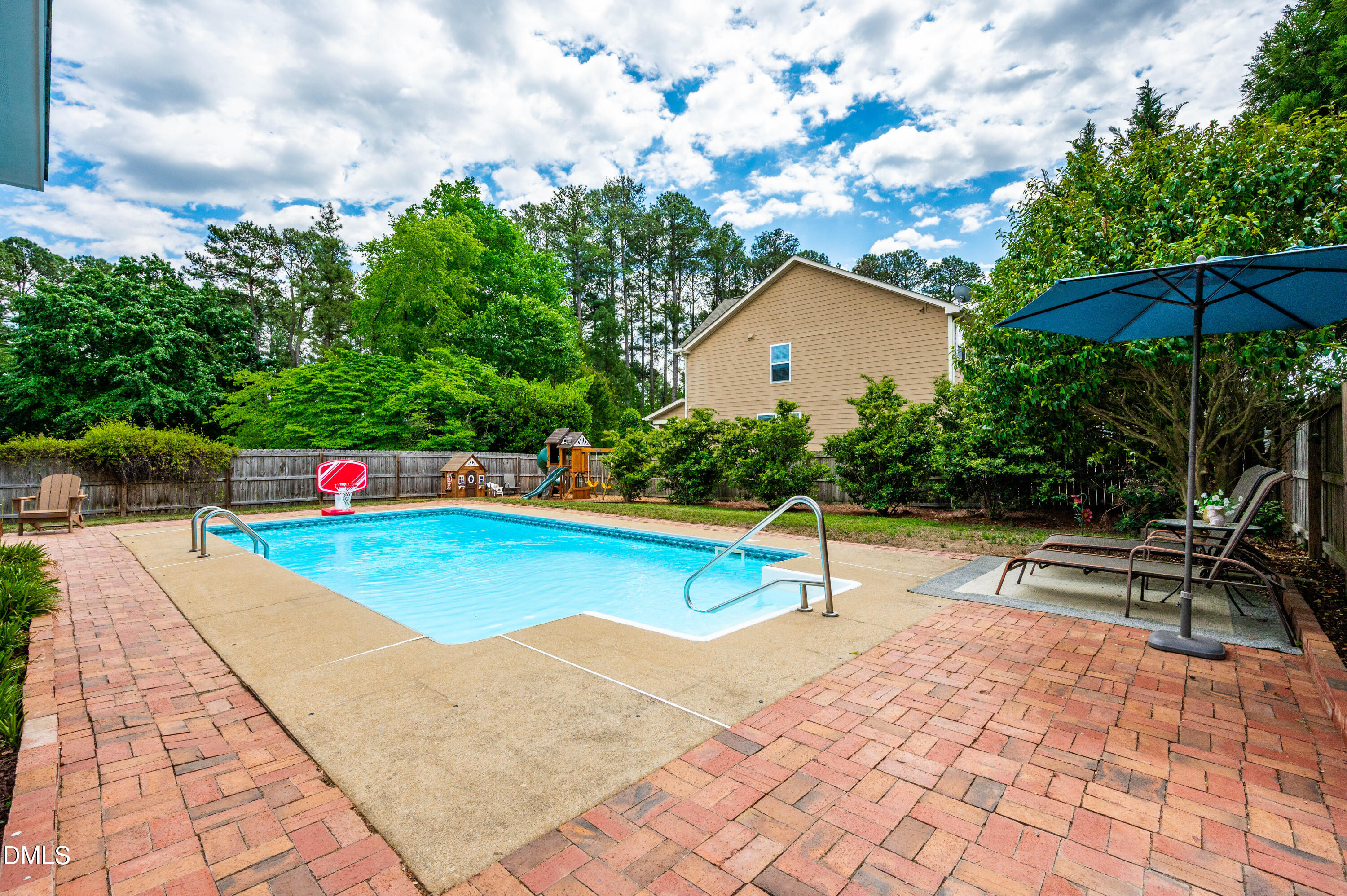 2124 Osprey Circle Raleigh, NC 27615 - Photo 49 of 57 49_dsc_2010