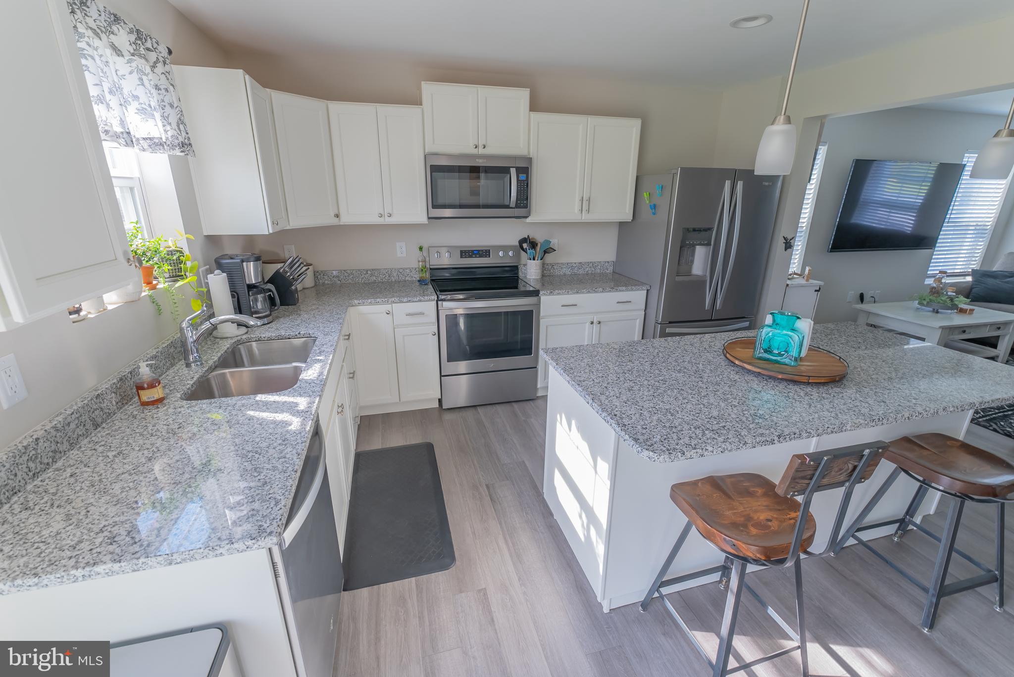 98 Eurasian Drive Bunker Hill, WV 25413 - Photo 10 of 28