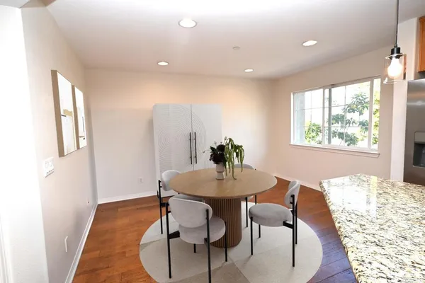 $4,800 | 1037 Loretta Lane, Carlsbad, CA 92008